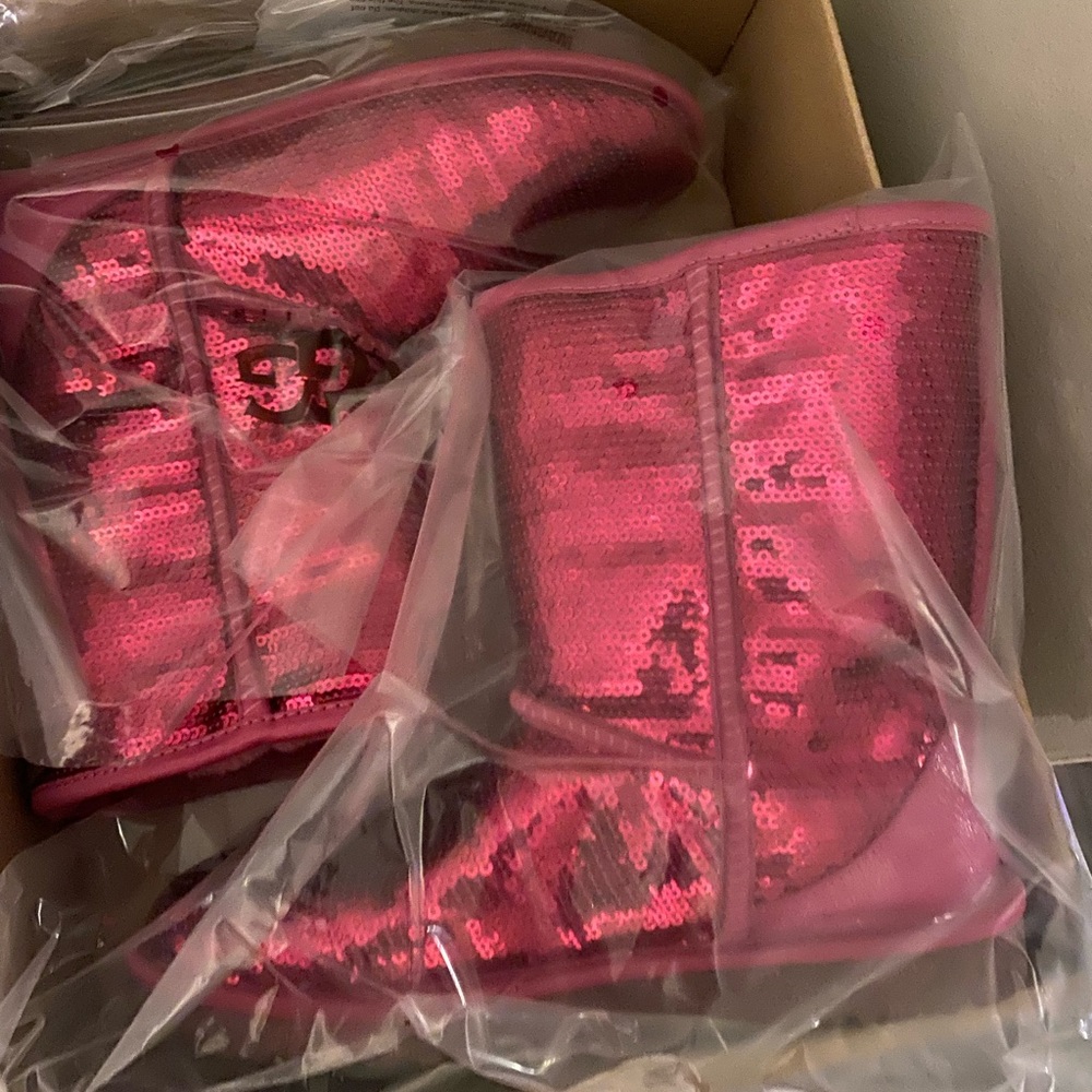 Brand new ugg boots . Bright pink sequence brand new never worn